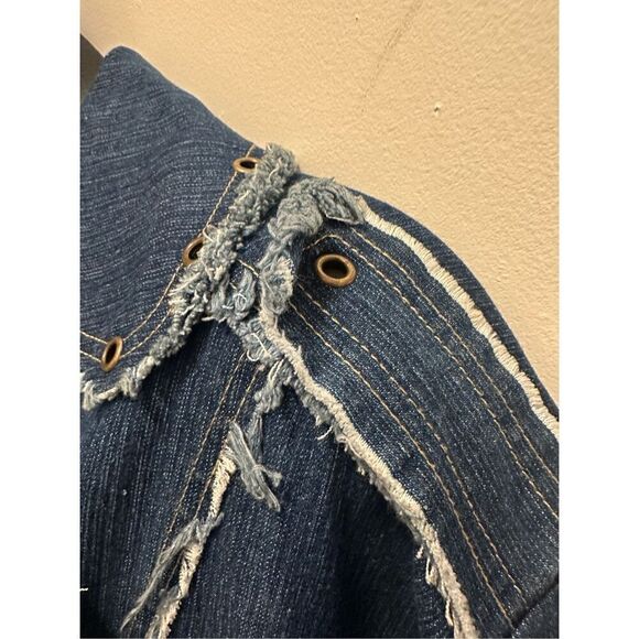 Finejeans Women's Dark Denim Blue Stretch Distressed Denim Jacket Size 30 - Picture 5 of 11